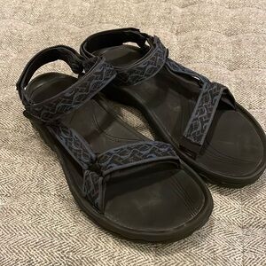Teva sandals size 12